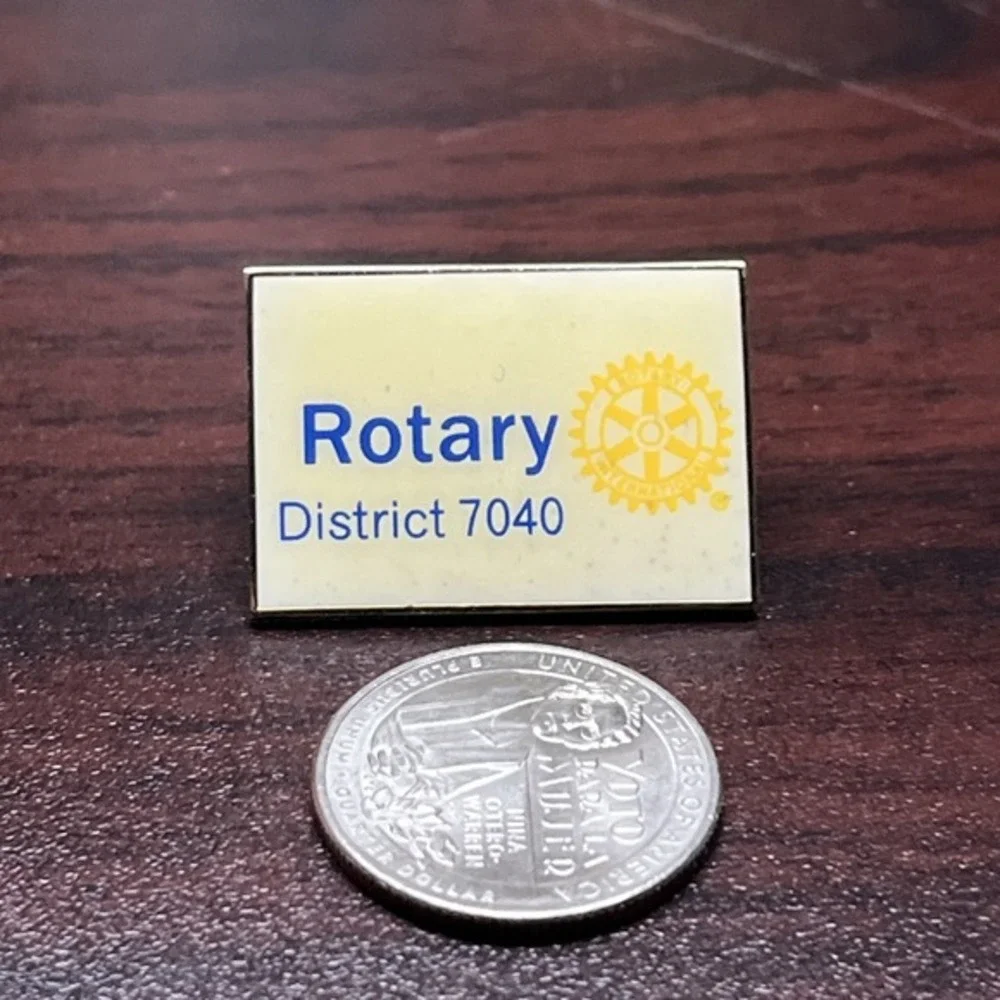 Rotary Club District 7040 Ontario‎ Canada Lapel Hat Pin